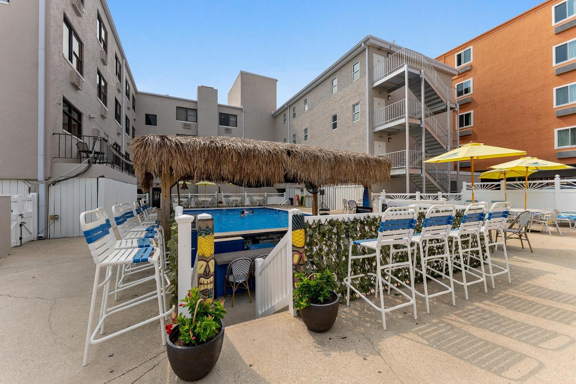 Oceanic Hotel & Barefoot Tiki Bar Wildwood Exteriér fotografie